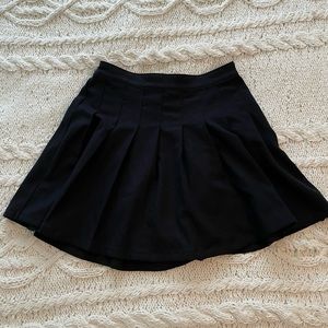 Hollister ultra high-rise pleated skirt
